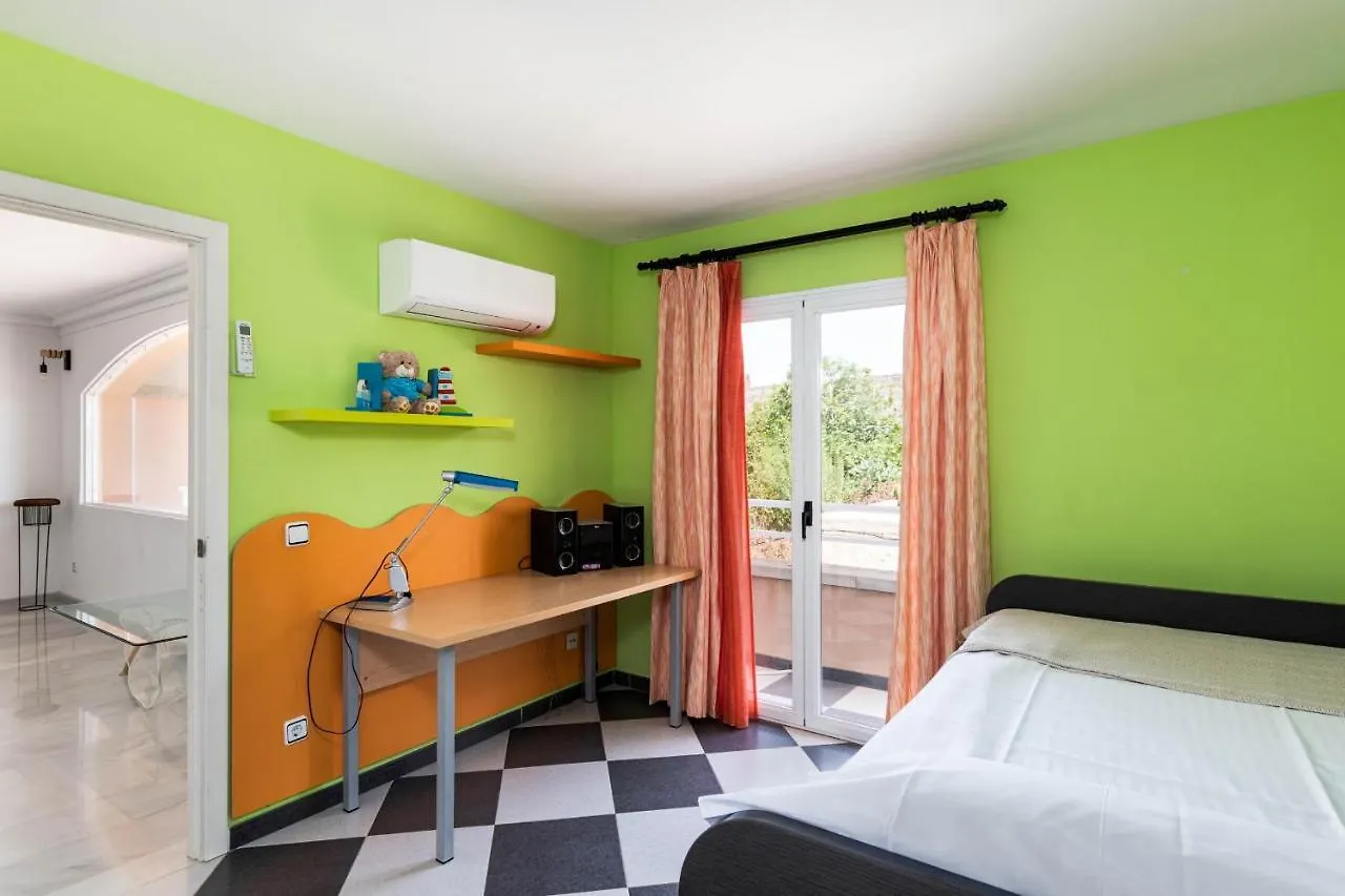 Yourhouse Villa Marian Muro 0*,